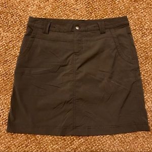 Eddie Bauer Travel Skirt